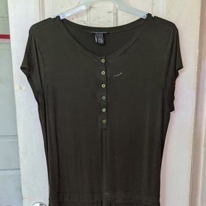 Dark Green Comfortable and Functional Knee-Length Dress